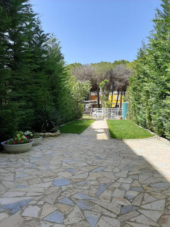 Villa Leyland โกเลม ภายนอก รูปภาพ