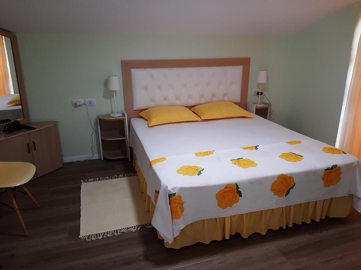 Villa Leyland โกเลม ภายนอก รูปภาพ